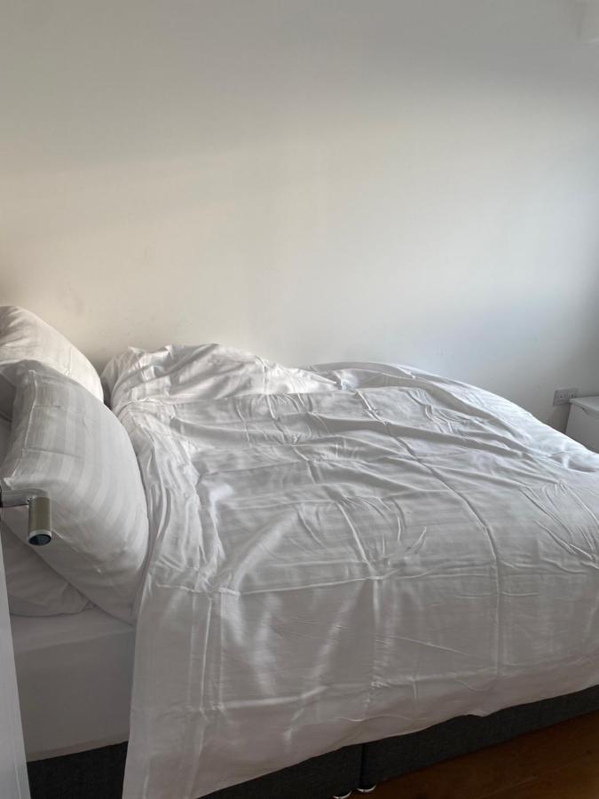 Morden 1 Bedroom City- Apt Central Stylish Living Croydon Eksteriør bilde