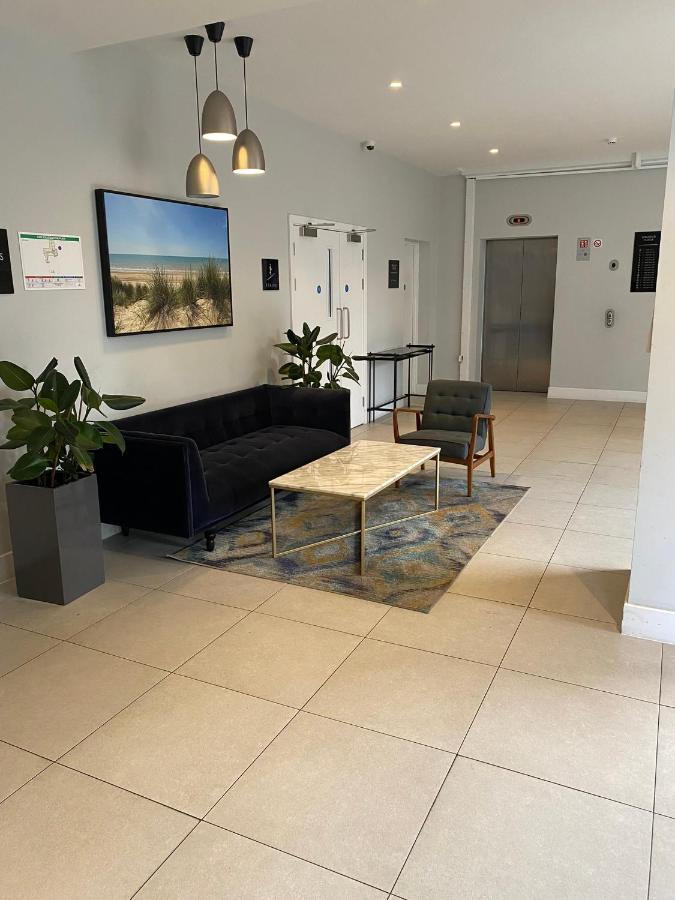 Morden 1 Bedroom City- Apt Central Stylish Living Croydon Eksteriør bilde